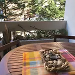 La Carezza