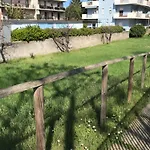 La Carezza *