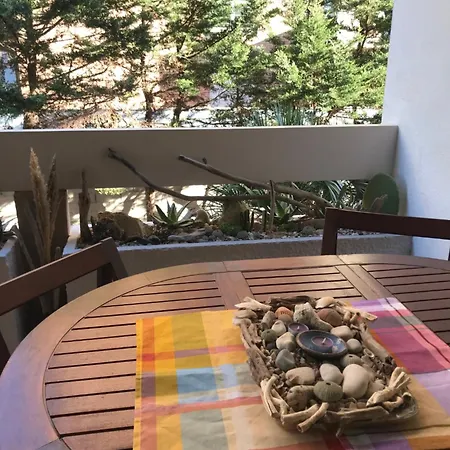 La Carezza